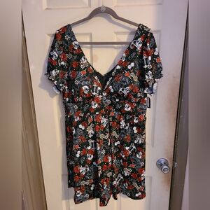 NWT Torrid Size 3- Retro, Wireless Puff Sleeve Swim Dress (Long Length)